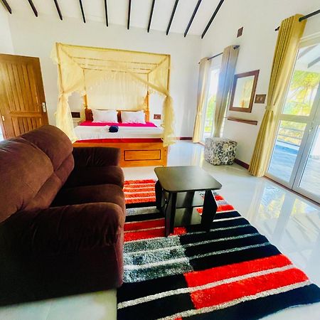 Maha Oya Lodge Ваикал Экстерьер фото